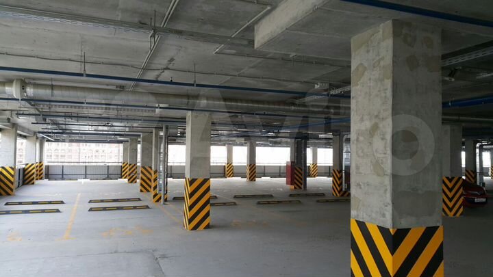 Машиноместо, 13 м²