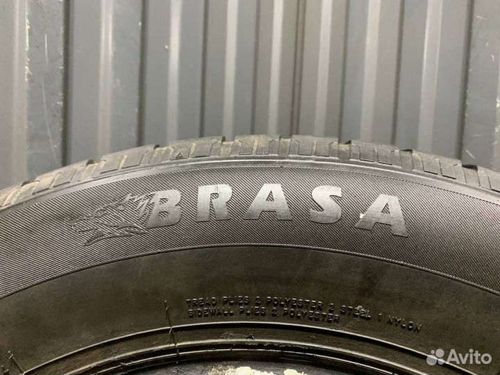 Brasa IceControl 235/65 R17 104T