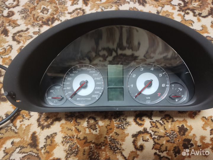 Панель приборов w203 C55 AMG