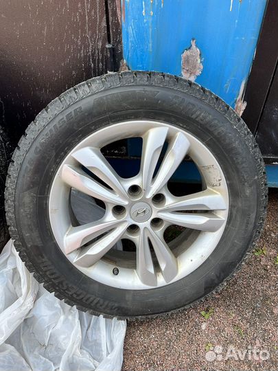 Bridgestone Ice Cruiser 7000S 225/60 R17