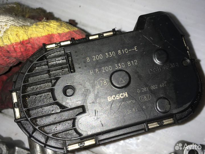 Дроссельная заслонка 0281002681 M9R 2.0DCI