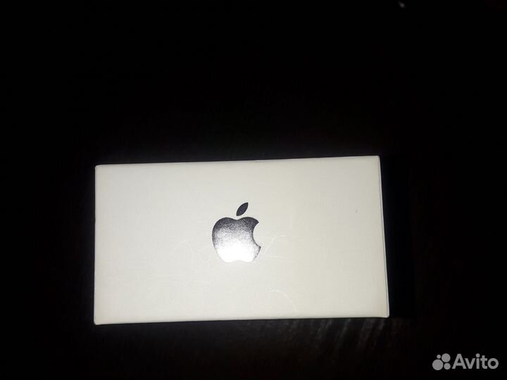 Коробка от айфона 5s