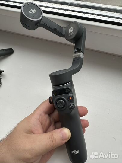 Стабилизатор DJI Osmo Mobile 6