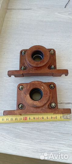 Корпуса подшипников, посадочное на 20 мм