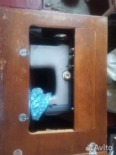 Швейная машинка