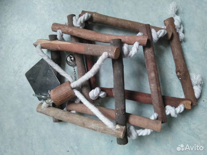 Качели для попугая