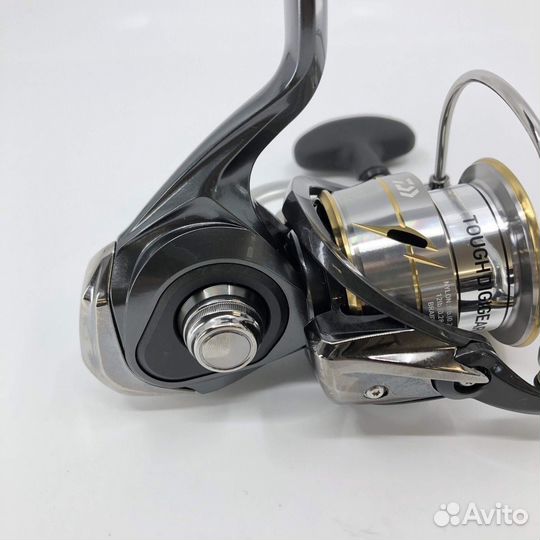Катушка daiwa 20 luvias LT 3000