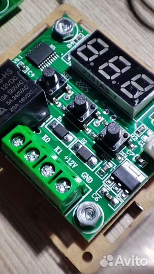 Терморегулятор W1209