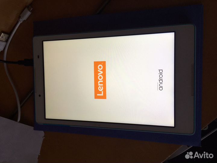Планшет lenovo