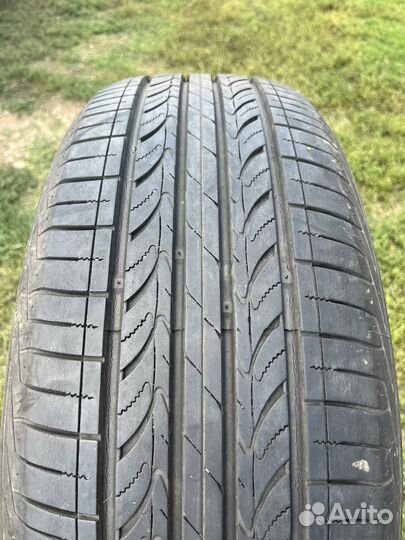 Nexen Roadian 581 235/60 R18 103