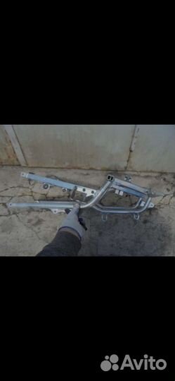 Подрамник suzuki TL1000S