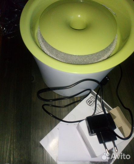 Фонтан для кошек Hagen Fresh & Clear новый