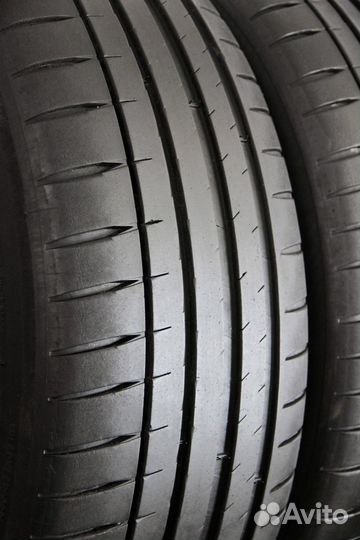 Michelin Pilot Sport 4 225/45 R19 96W