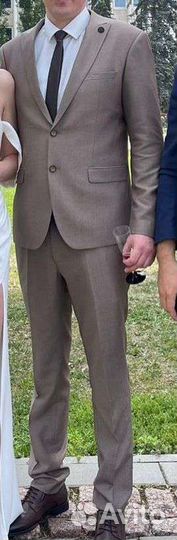 Продам костюм