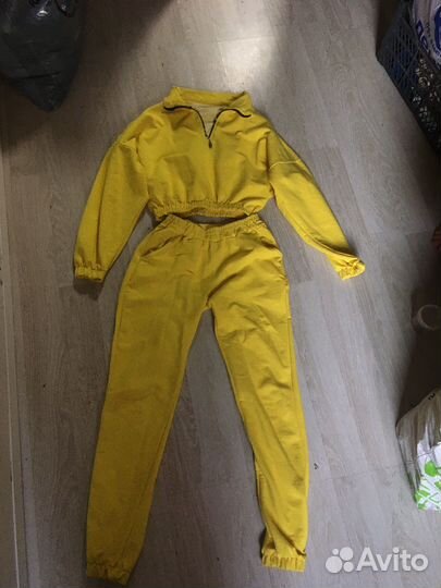 Костюм спортивный