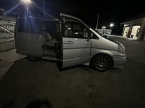 Nissan Serena 2.0 CVT, 2001, 70 000 км, с пробегом, цена 890 000 руб.