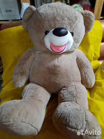 Мишка плюшевый