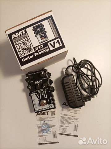 AMT V1 - одноканальный гитарный предусилитель