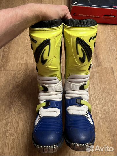 Forma шарнирные кроссовые мотоботы 43 42