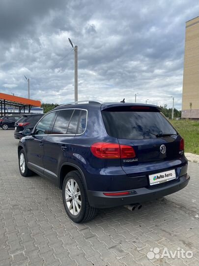 Volkswagen Tiguan 2.0 AT, 2012, 172 228 км