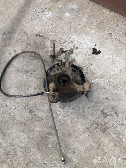 Кулак задний правый Renault Duster в сборе