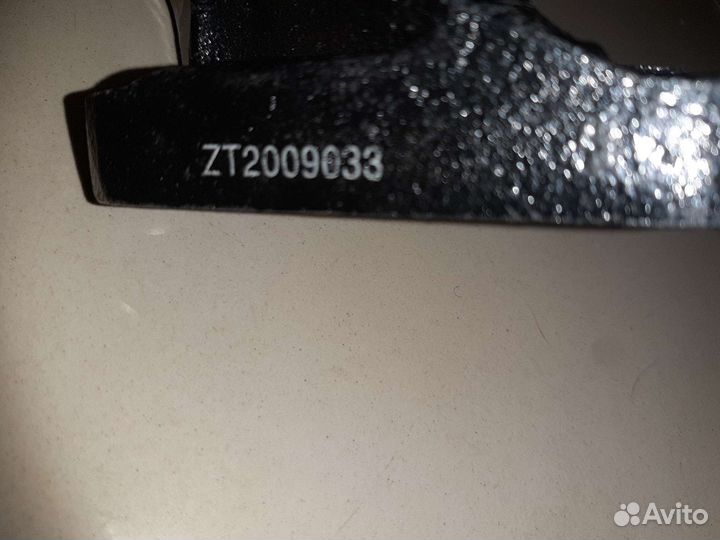 Кронштейн опоры двигателя правый для Лифан Бриз