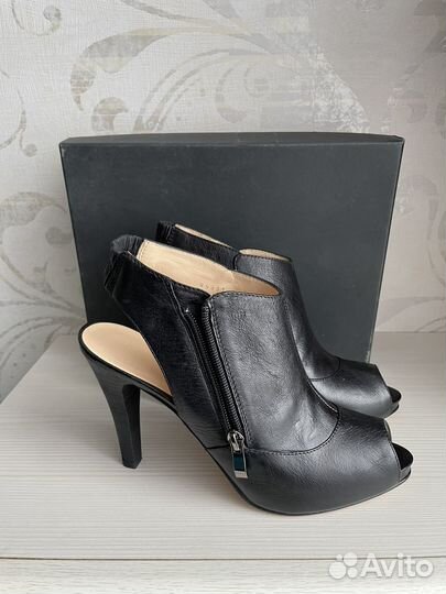Туфли Itaita р40 новые