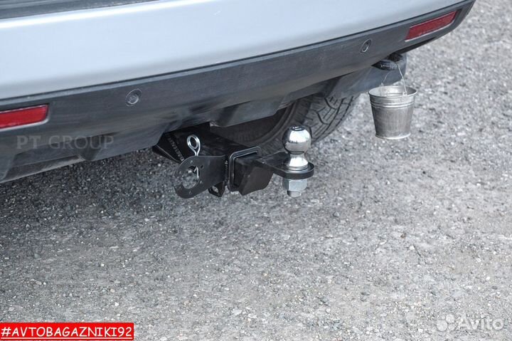 Фаркоп (тсу) под квадрат на Land Rover Freelander2