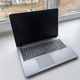 Ноутбук Asus X550C