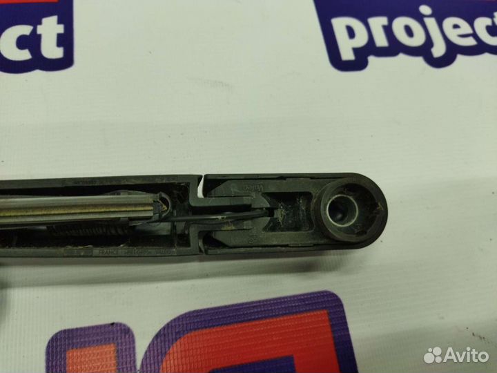 Поводок стеклоочистителя заднего Peugeot 2008 13-1