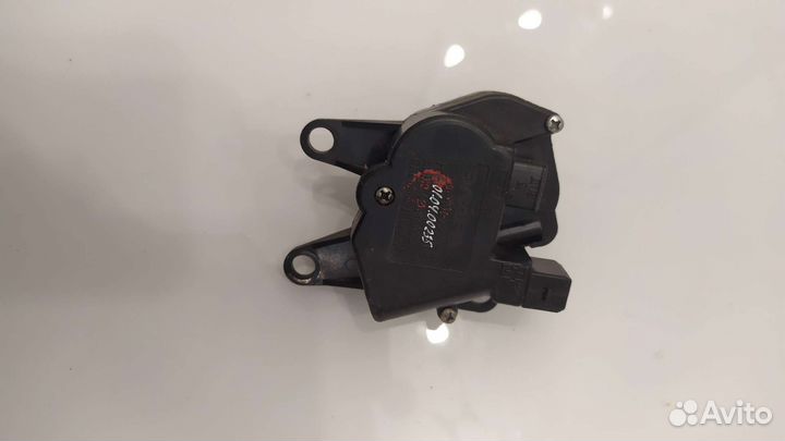 Моторедуктор заслонки отопителя ваз 2110