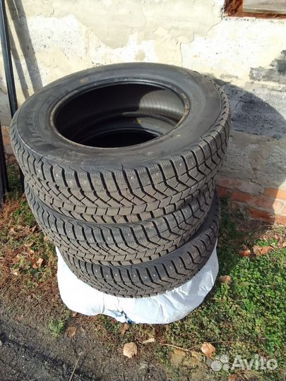 Viatti Brina Nordico V-522 205/65 R16