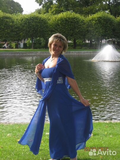 Вечернее платье