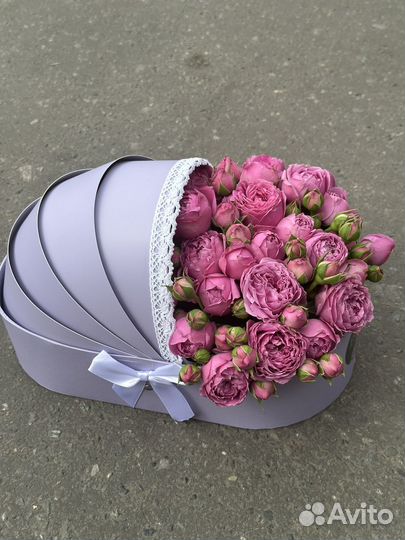 Цветы в коляске на выписку,Сургут, доставка