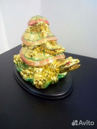 Три черепахи