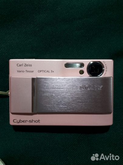 Компактный фотоаппарат Sony