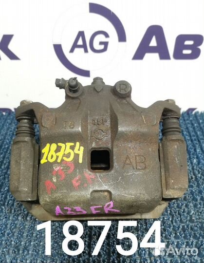 Суппорт Nissan Cefiro