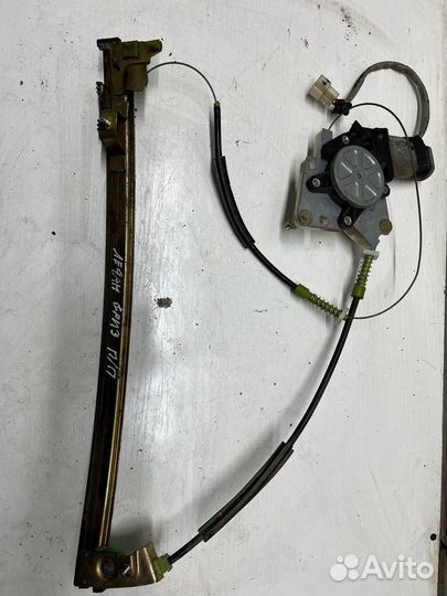 Стеклоподьемник передний задний Lifan Breez 520