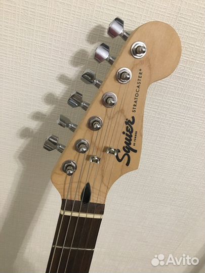 Fender squier bullet stratocaster hss