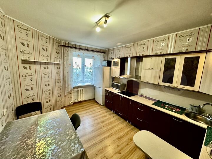 2-к. квартира, 65 м², 7/9 эт.