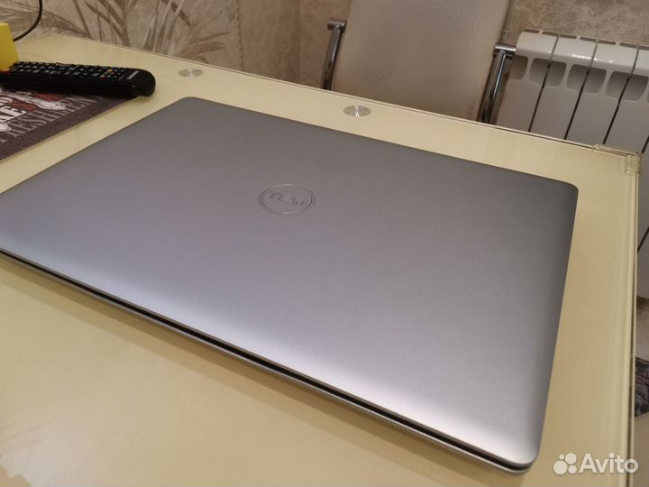 Dell Inspiron 3593