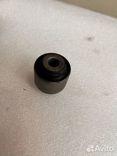 Сайлентблок заднего рычага honda civic (1991-1995)