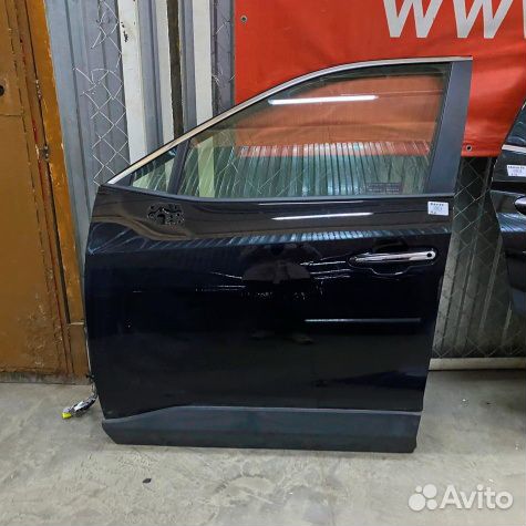 Toyota Rav 4 дверь водительская