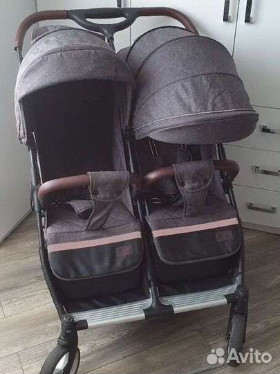 Коляска для двойни carrello connect
