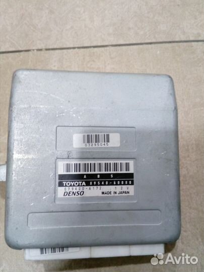 Блок управления Toyota Land Cruiser 100