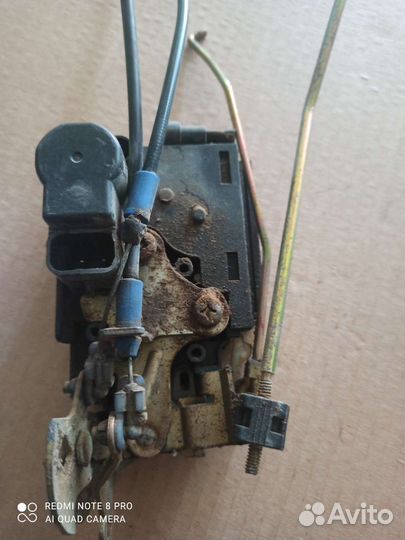 Замок дверей передней левой chery tiggo t11
