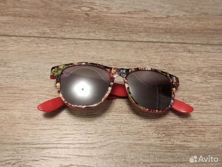 Солнцезащитные очки детские H&M