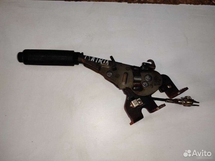 Ручник Hyundai Matrix