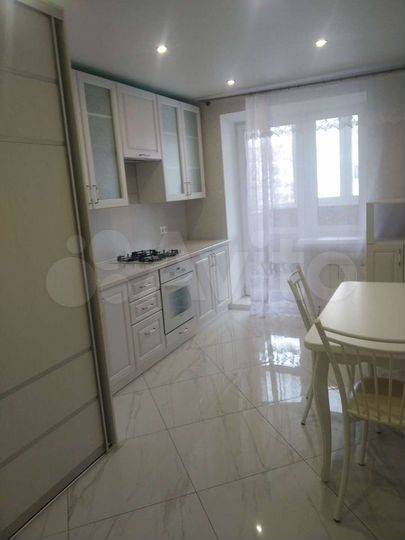 1-к. квартира, 47 м², 3/10 эт.