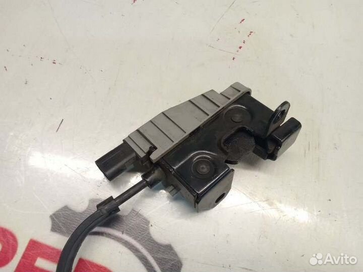 Замок капота Mercedes-Benz E-Class W212 (212054C)